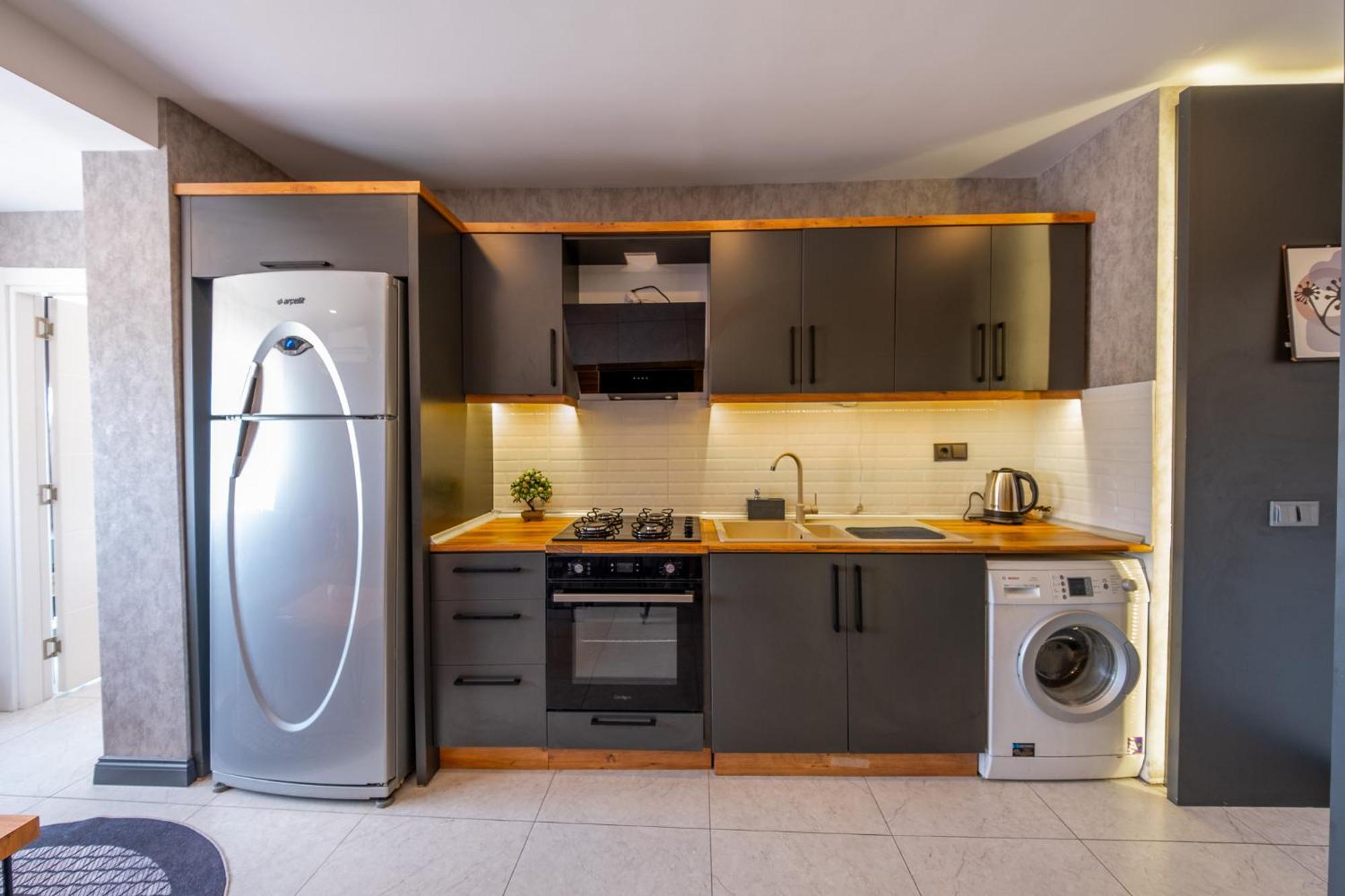 Mrt Suites Lara Antalya Zewnętrze zdjęcie