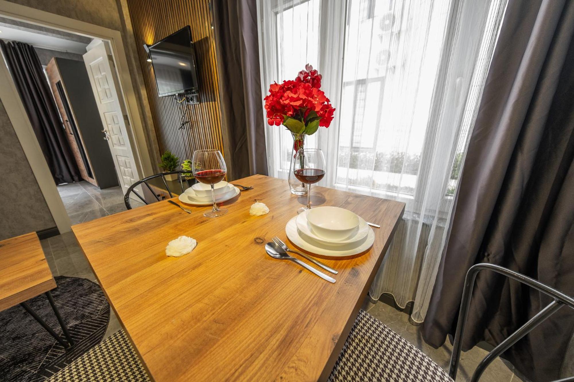 Mrt Suites Lara Antalya Zewnętrze zdjęcie