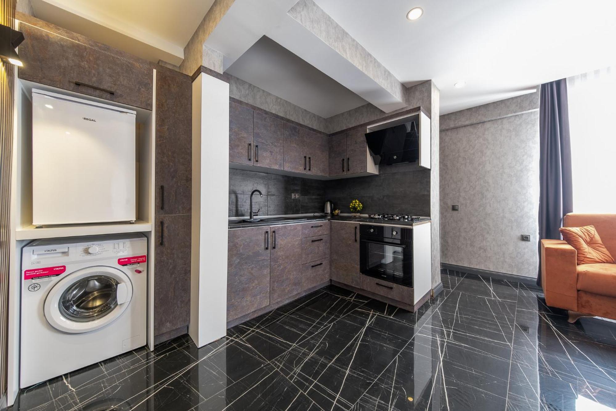 Mrt Suites Lara Antalya Zewnętrze zdjęcie