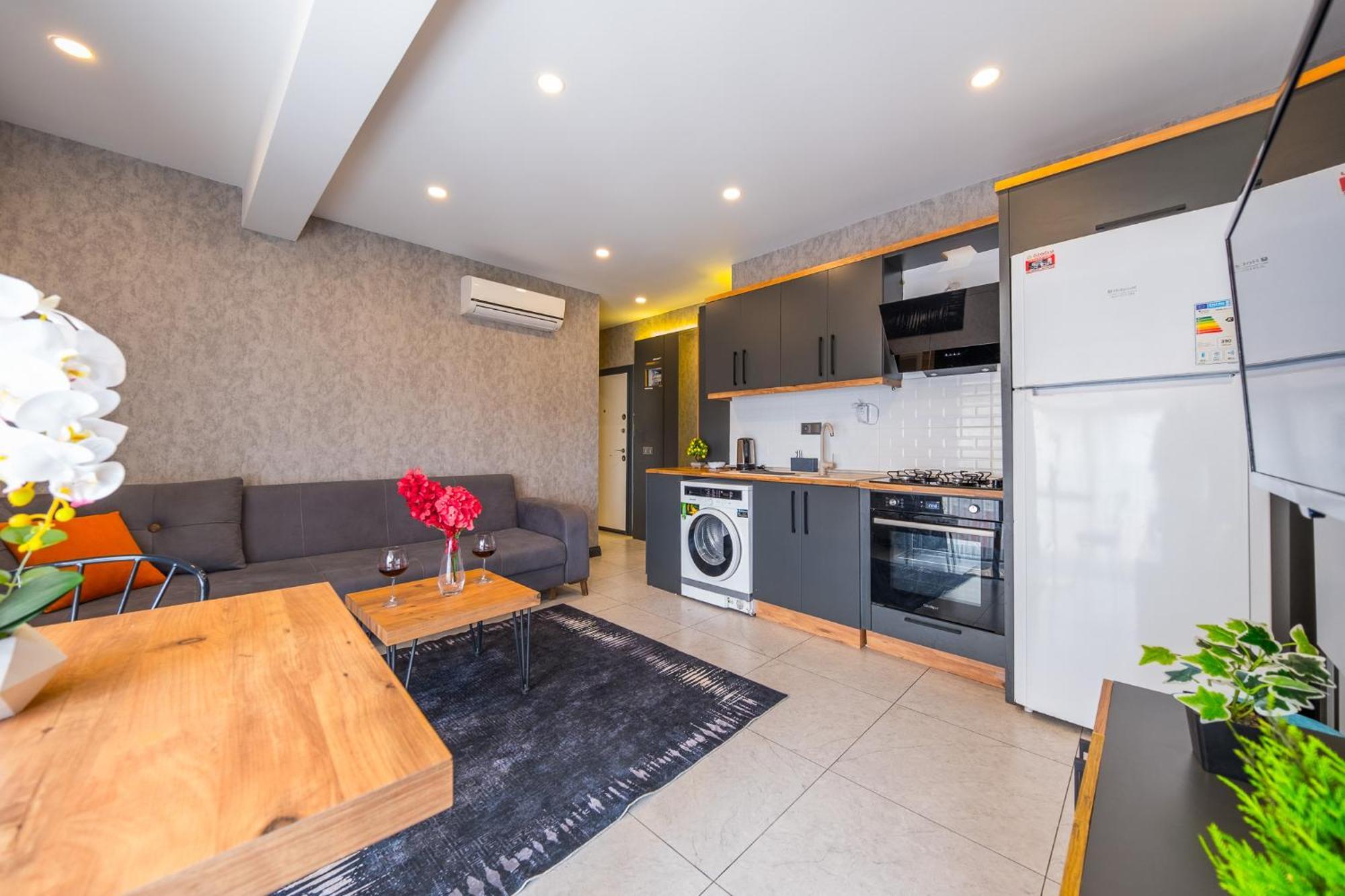 Mrt Suites Lara Antalya Zewnętrze zdjęcie