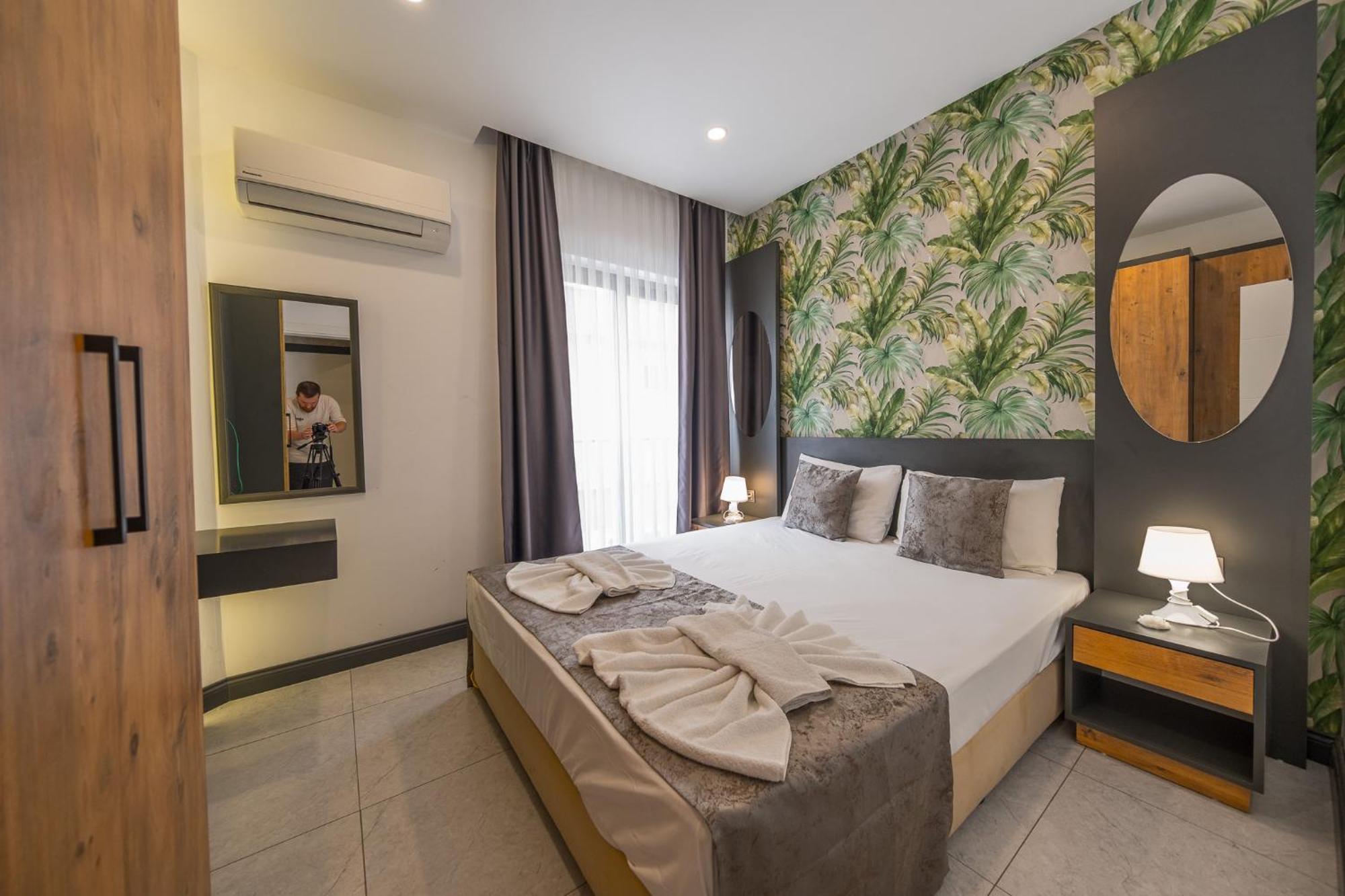 Mrt Suites Lara Antalya Zewnętrze zdjęcie