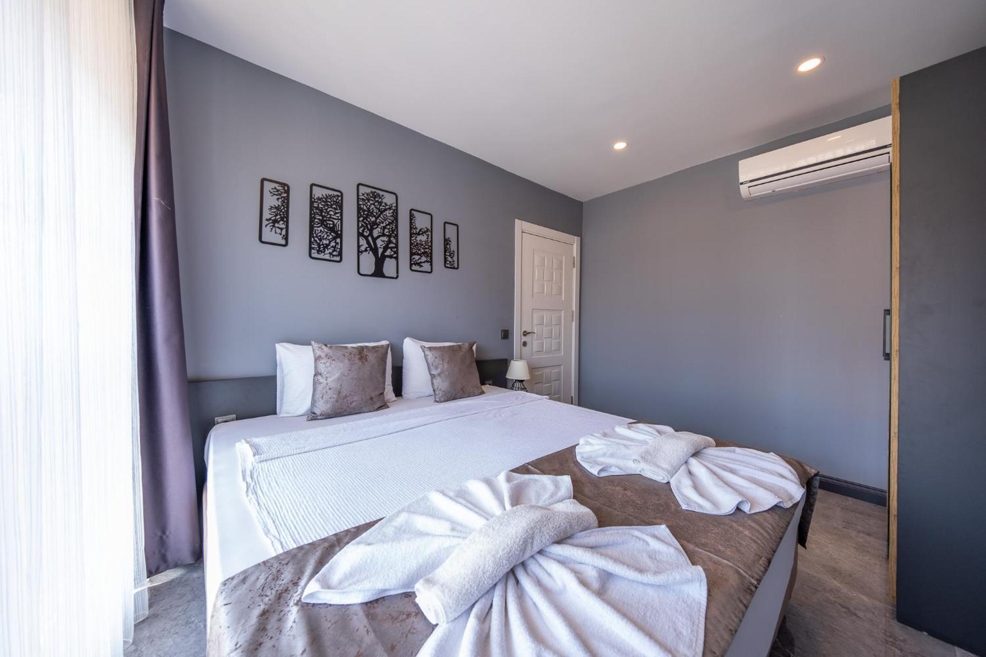 Mrt Suites Lara Antalya Zewnętrze zdjęcie